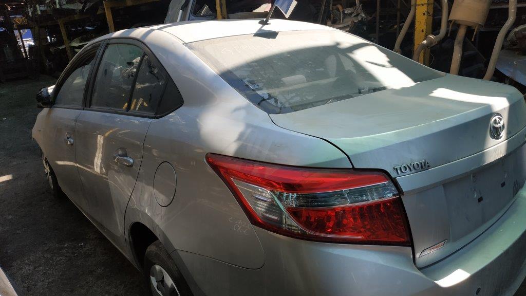  Toyota YARIS 2015    EN DESARME